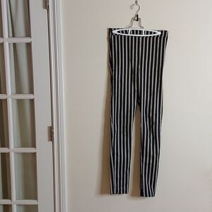 H&M striped pant sz. 6
